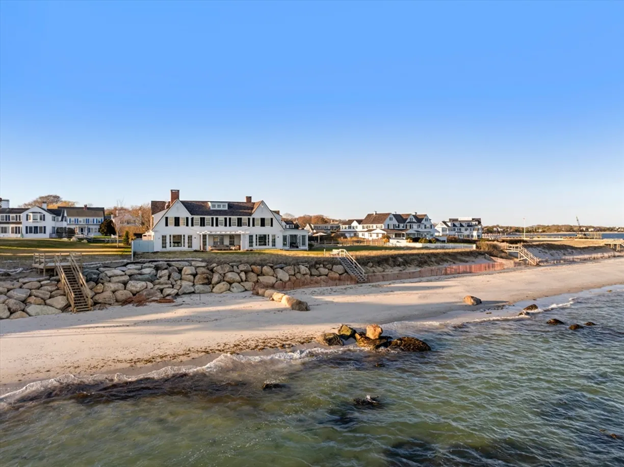 Boston, MA Real Estate | View 27 Marchant Ave | Listing