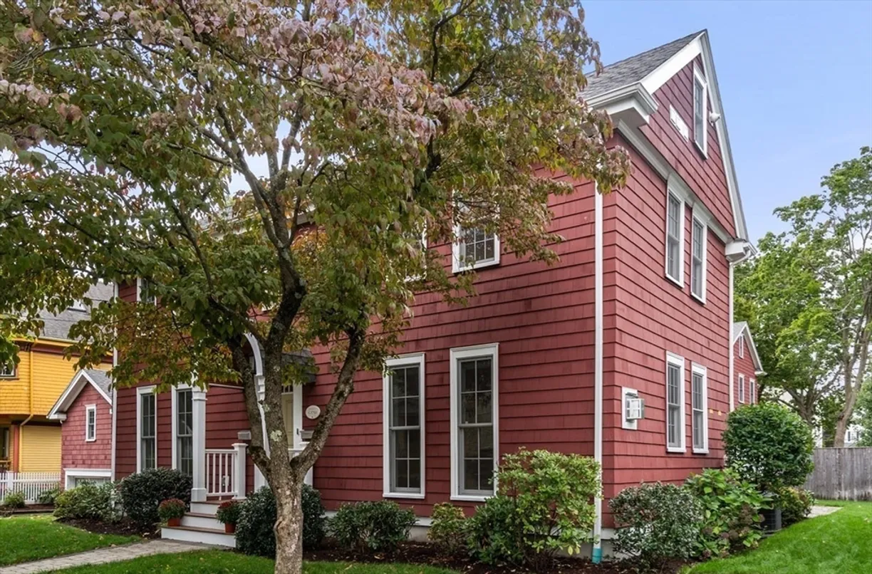 Boston, MA Real Estate | View 61 Brooks Ave, 1 | Listing