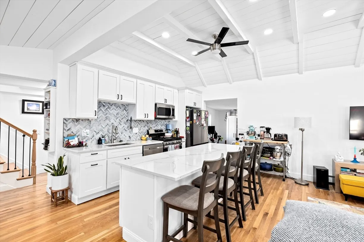 Boston, MA Real Estate | View 149 Hull St, 149 | 3 Beds, 1 Bath
