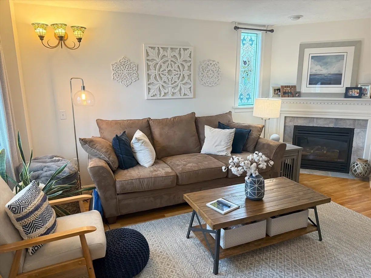 Boston, MA Real Estate | View 11 Dix Street, 11 | Listing