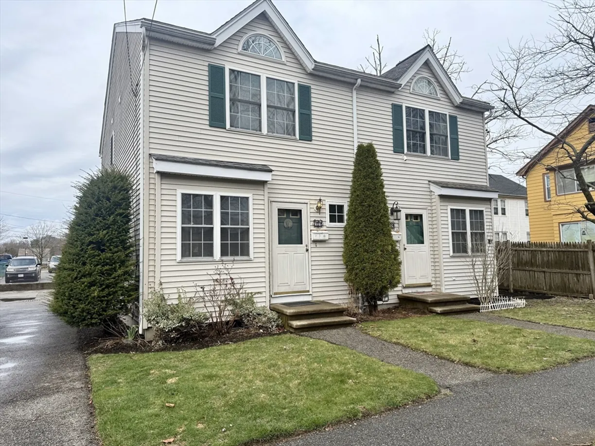 Boston, MA Real Estate | View 11 Dix Street, 11 | 2 Beds, 2 Baths