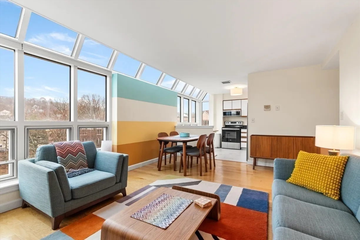 Boston, MA Real Estate | View 1 Watermill Pl, 527 | 1 Bed, 1 Bath