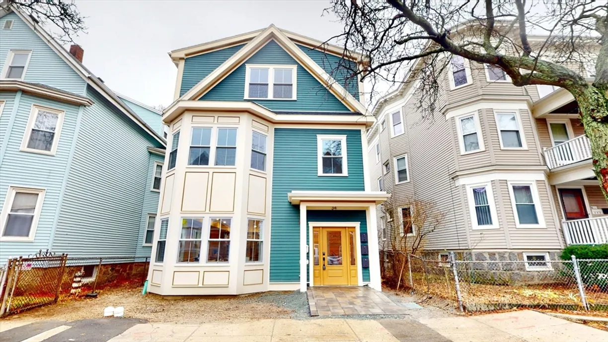 Boston, MA Real Estate | View 34 Dorset, 2 | 4 Beds, 2 Baths