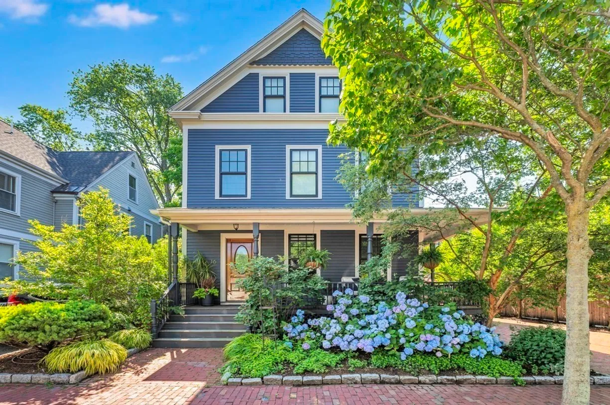 Boston, MA Real Estate | View 16 Blake St | 5 Beds, 4 Baths