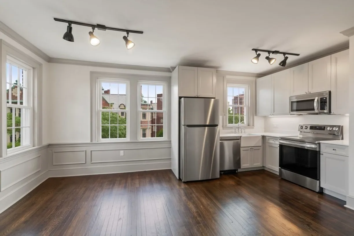 Boston, MA Real Estate | View 9 Dana St, 1 | 2 Beds, 1 Bath