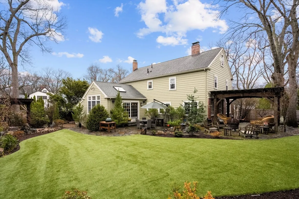 Boston, MA Real Estate | View 30 Hodge Rd | Listing