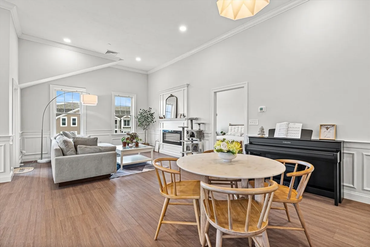 Boston, MA Real Estate | View 320 Middlesex Ave, B401 | Listing