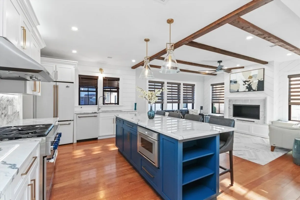 Boston, MA Real Estate | View 300 Elliot, 2 | Listing