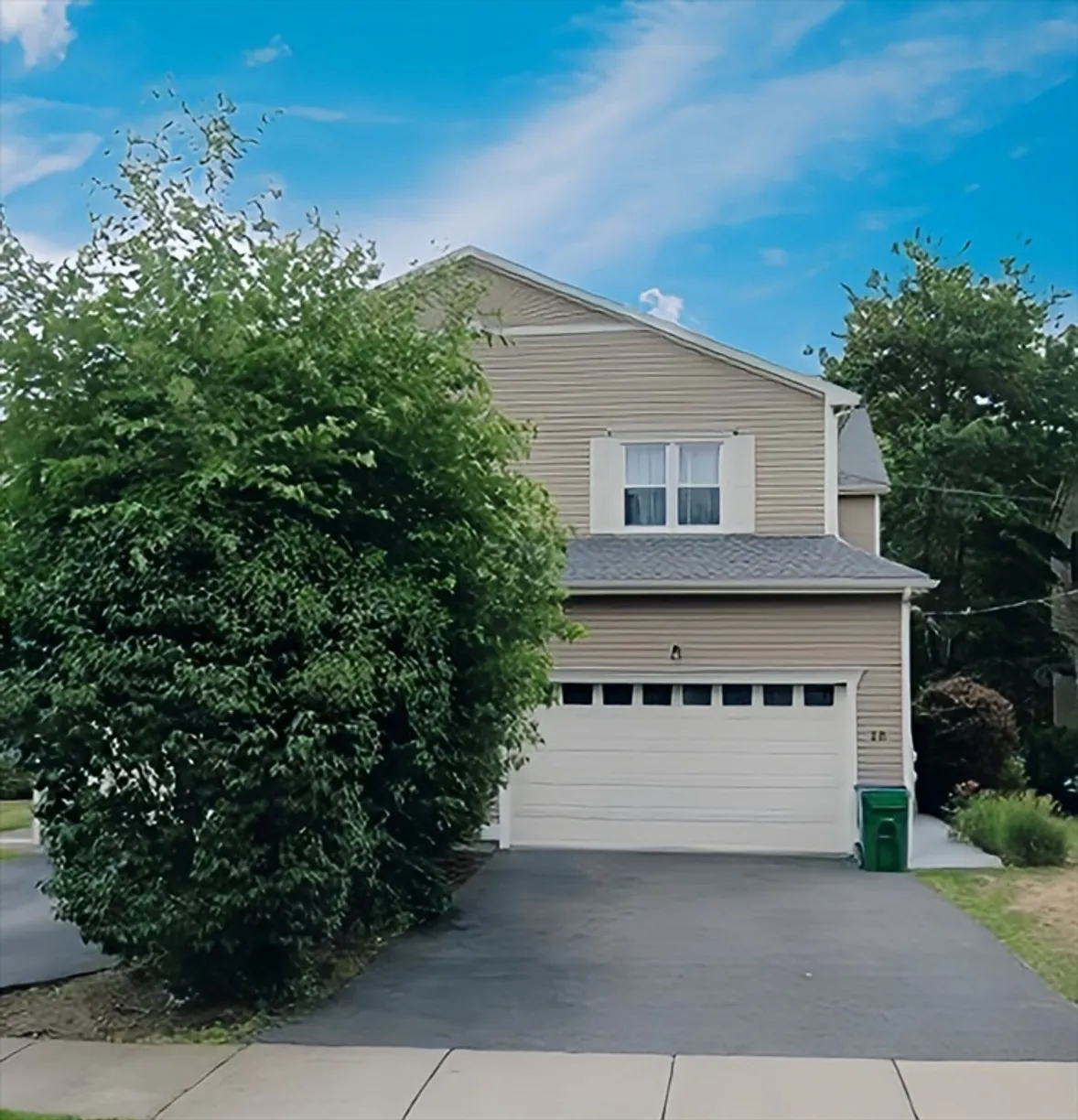 Boston, MA Real Estate | View 28 Tanglewood Rd, 28 | 3 Beds, 2 Baths