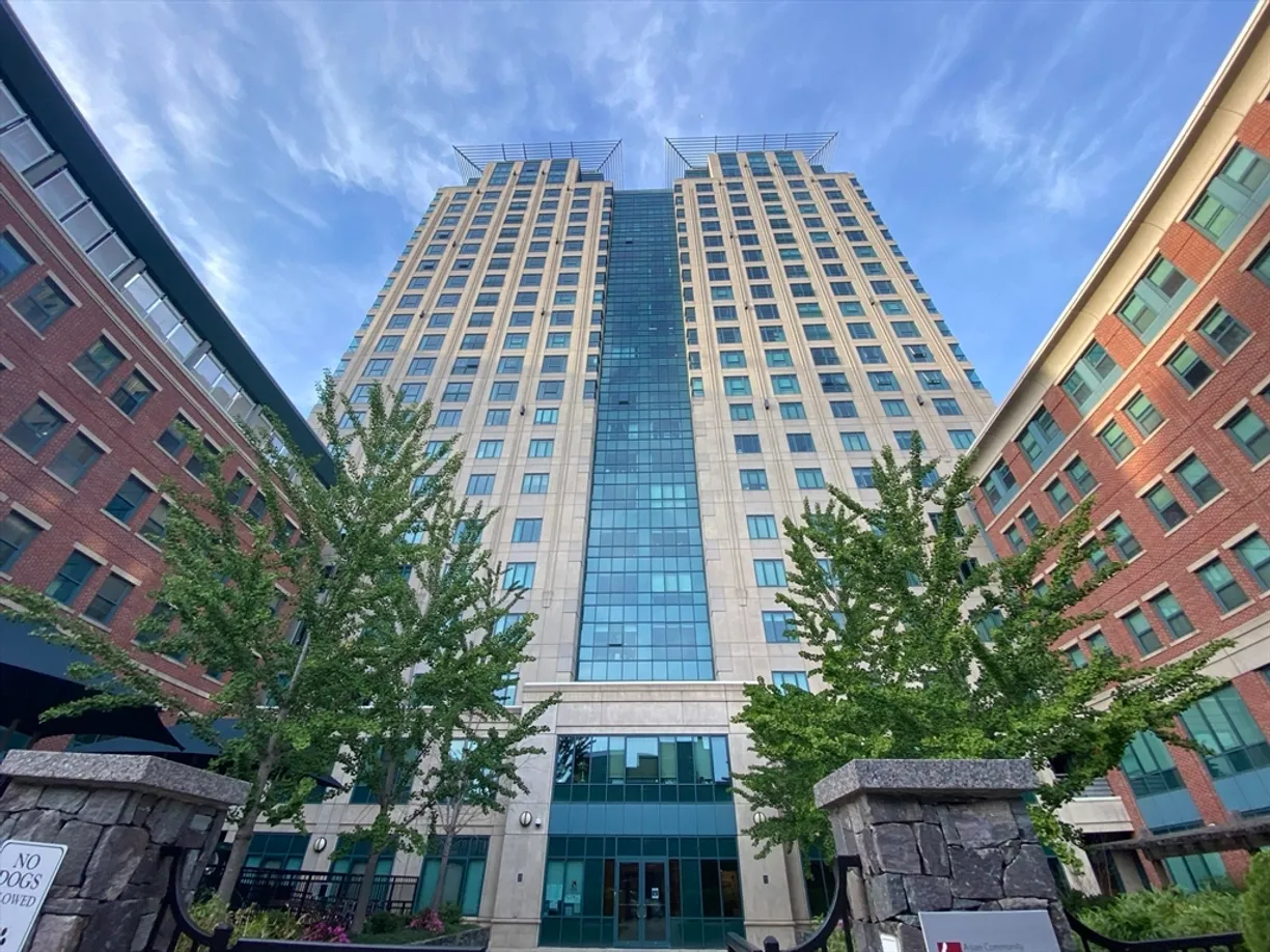 Boston, MA Real Estate | View 1 Nassau Street, 1805 | 2 Beds, 2 Baths