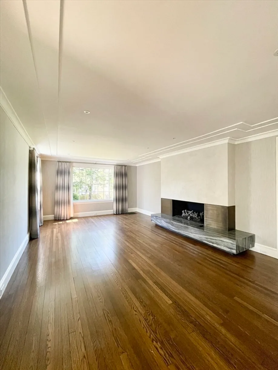 Boston, MA Real Estate | View 7 Lincoln Ln | Listing