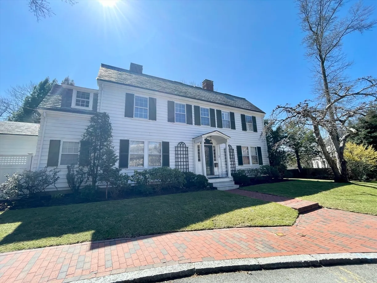 Boston, MA Real Estate | View 7 Lincoln Ln | Listing