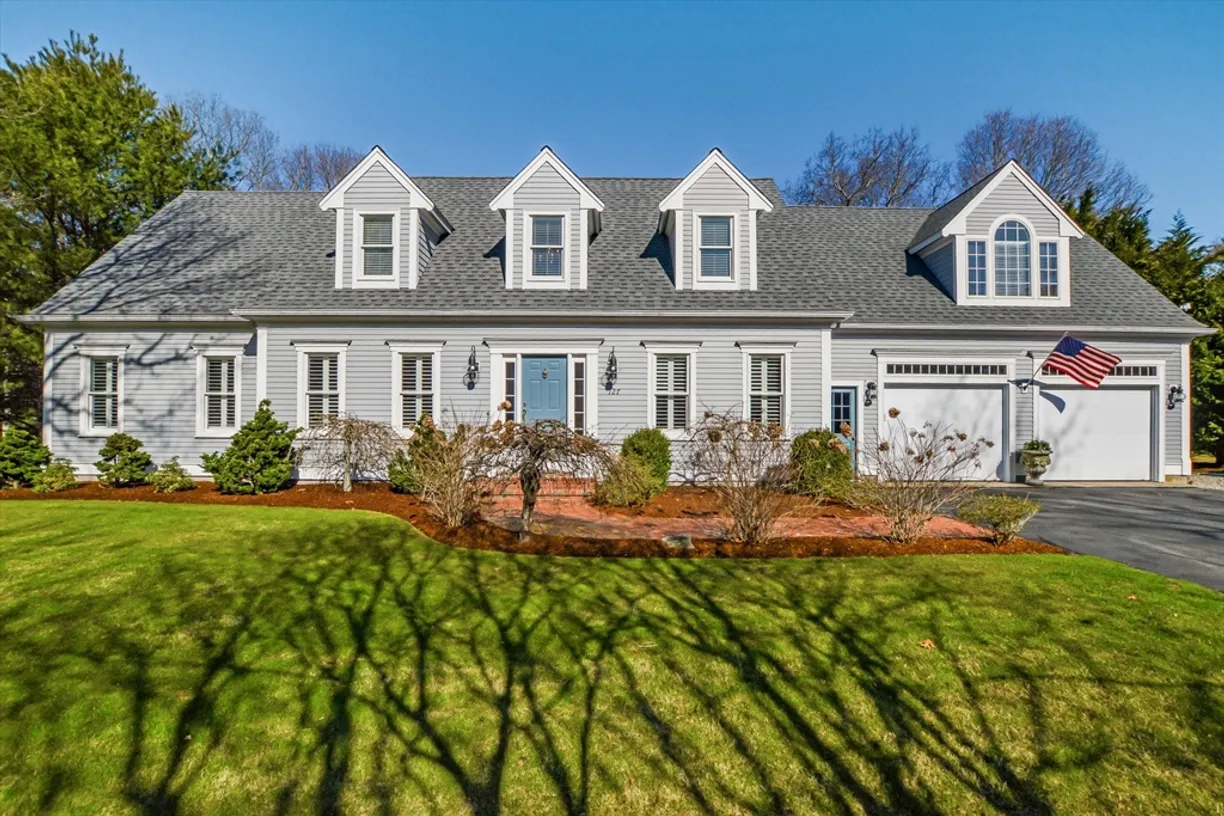 Boston, MA Real Estate | View 127 Rickenbacker | 4 Beds, 2 Baths
