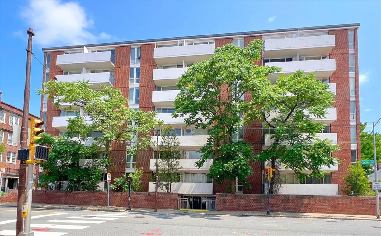 Boston, MA Real Estate | View 29 Concord Avenue, 702 | 1 Bed, 1 Bath