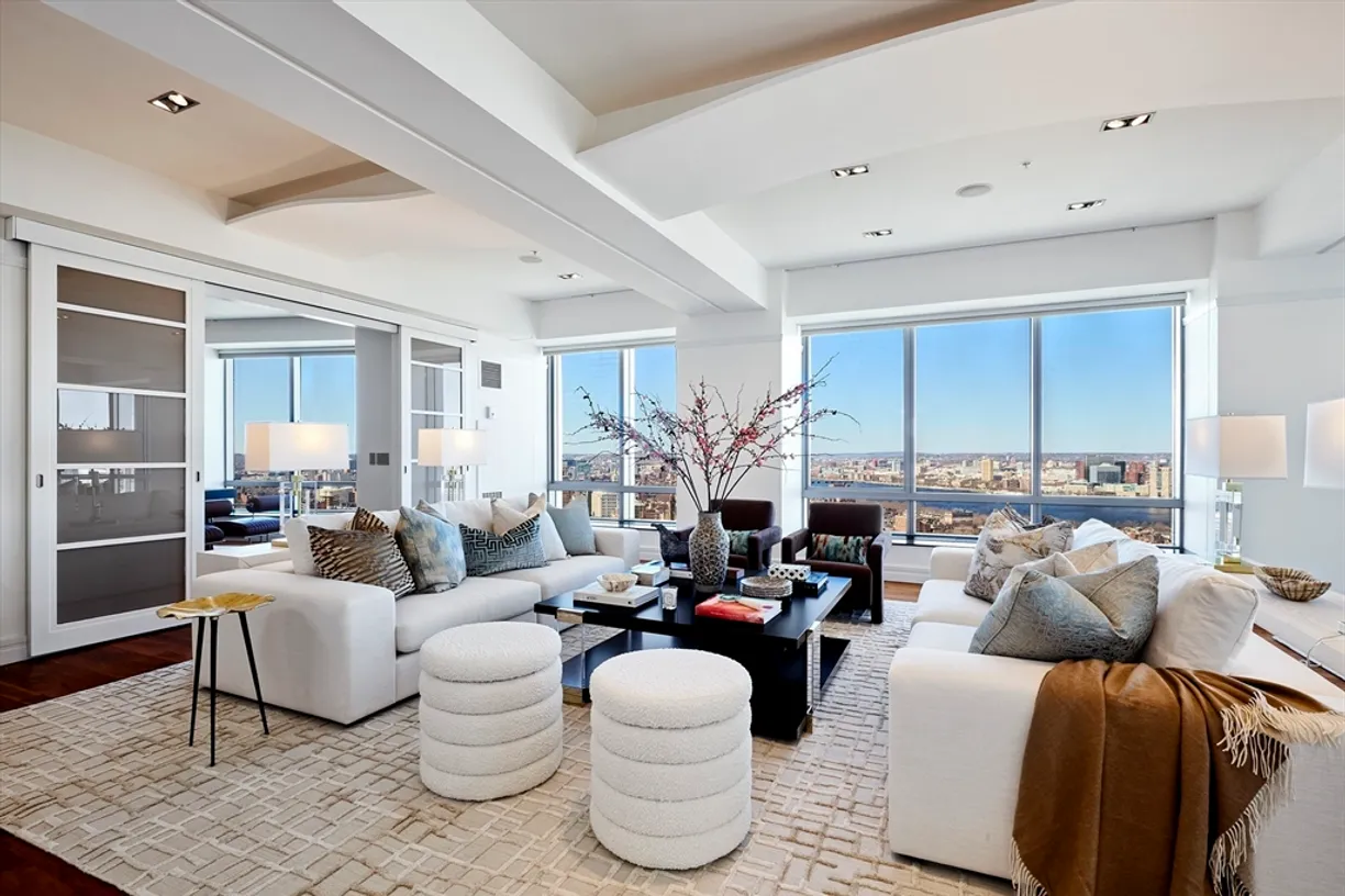 Boston, MA Real Estate | View 2 Avery Street, 35E | 3 Beds, 3 Baths
