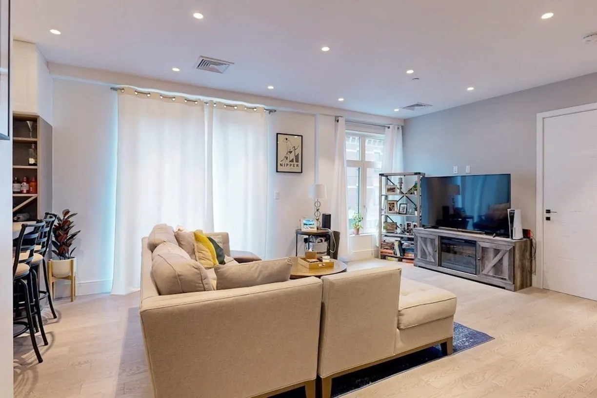 Boston, MA Real Estate | View 69 Walnut St, 6 | 2 Beds, 2 Baths
