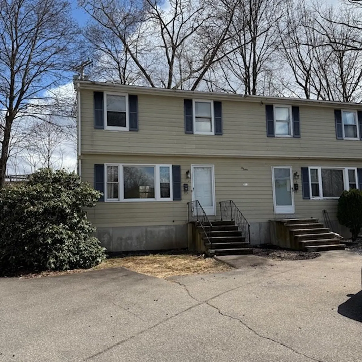 Boston, MA Real Estate | View 212 Fountain St, A | 3 Beds, 1 Bath