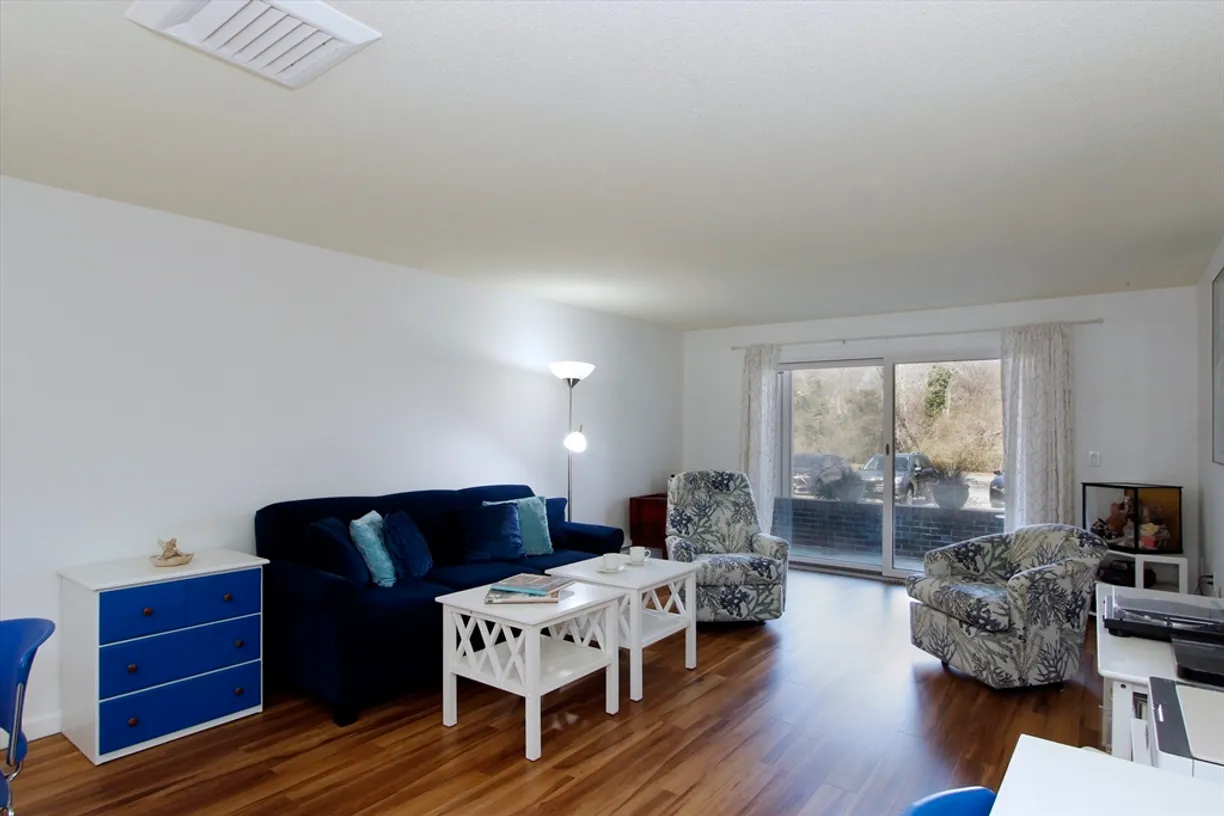 Boston, MA Real Estate | View 42 Old Colony Way, 6 | Listing