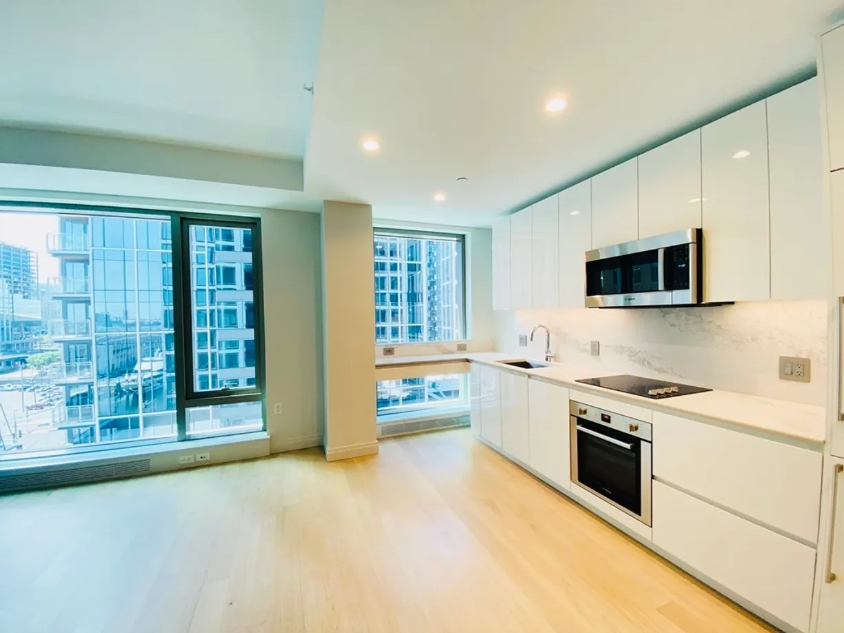 Boston, MA Real Estate | View 133 Seaport Blvd, 721 | Listing
