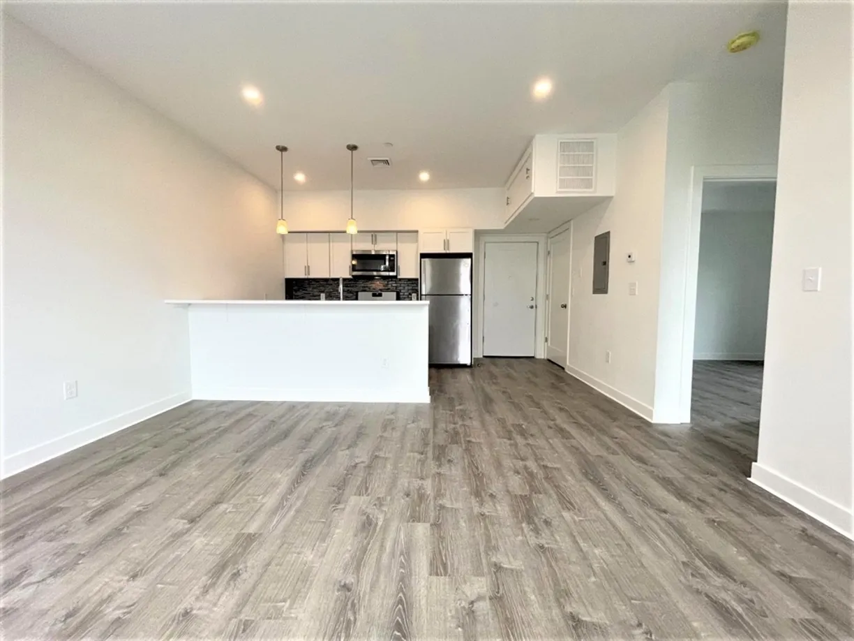 Boston, MA Real Estate | View 302 Broadway, 404 | Listing