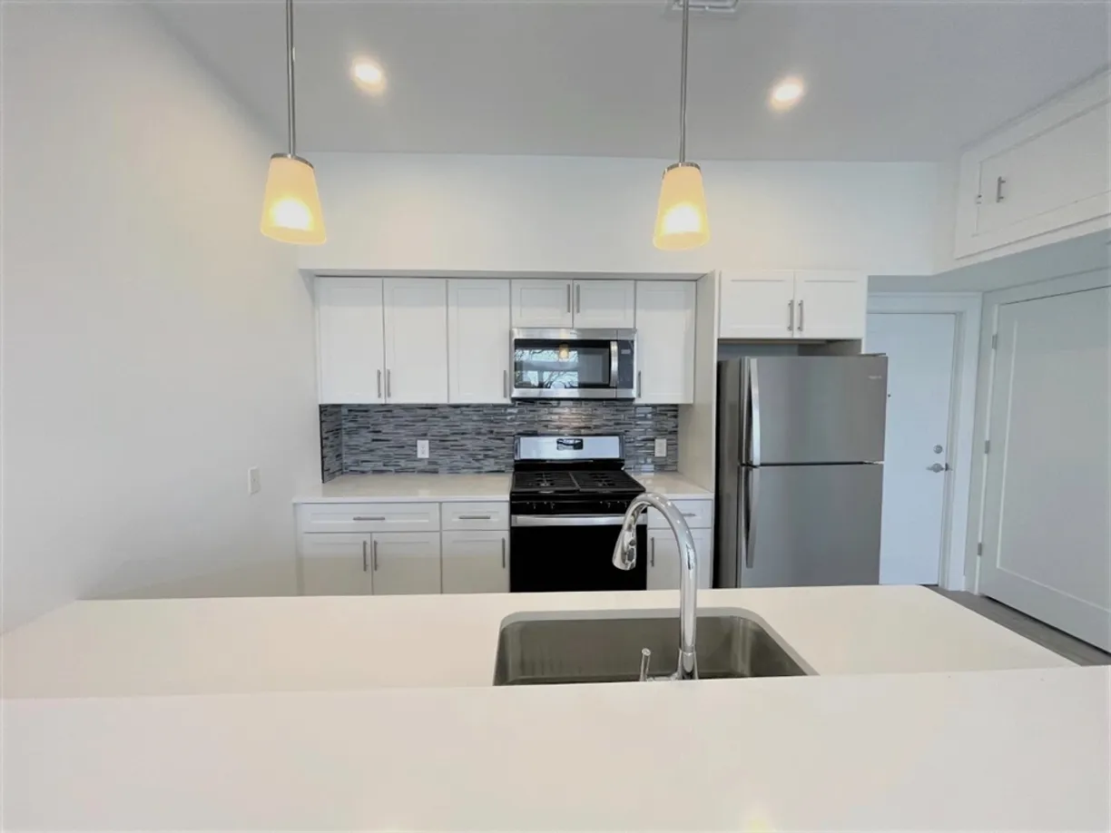Boston, MA Real Estate | View 302 Broadway, 404 | 1 Bed, 1 Bath
