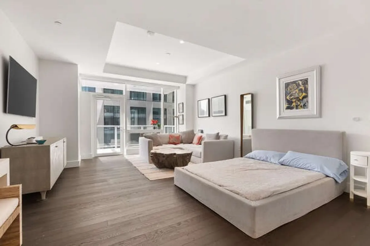 Boston, MA Real Estate | View 50 Liberty Dr, 4S | 1 Bath