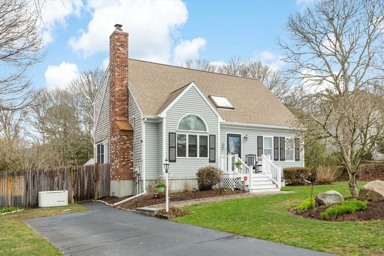 Boston, MA Real Estate | View 18 Seabrook Dr | 2 Beds, 3 Baths