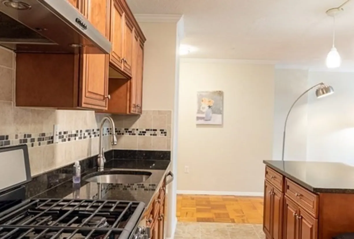 Boston, MA Real Estate | View 2 Hawthorne Place, 15M | 1 Bath