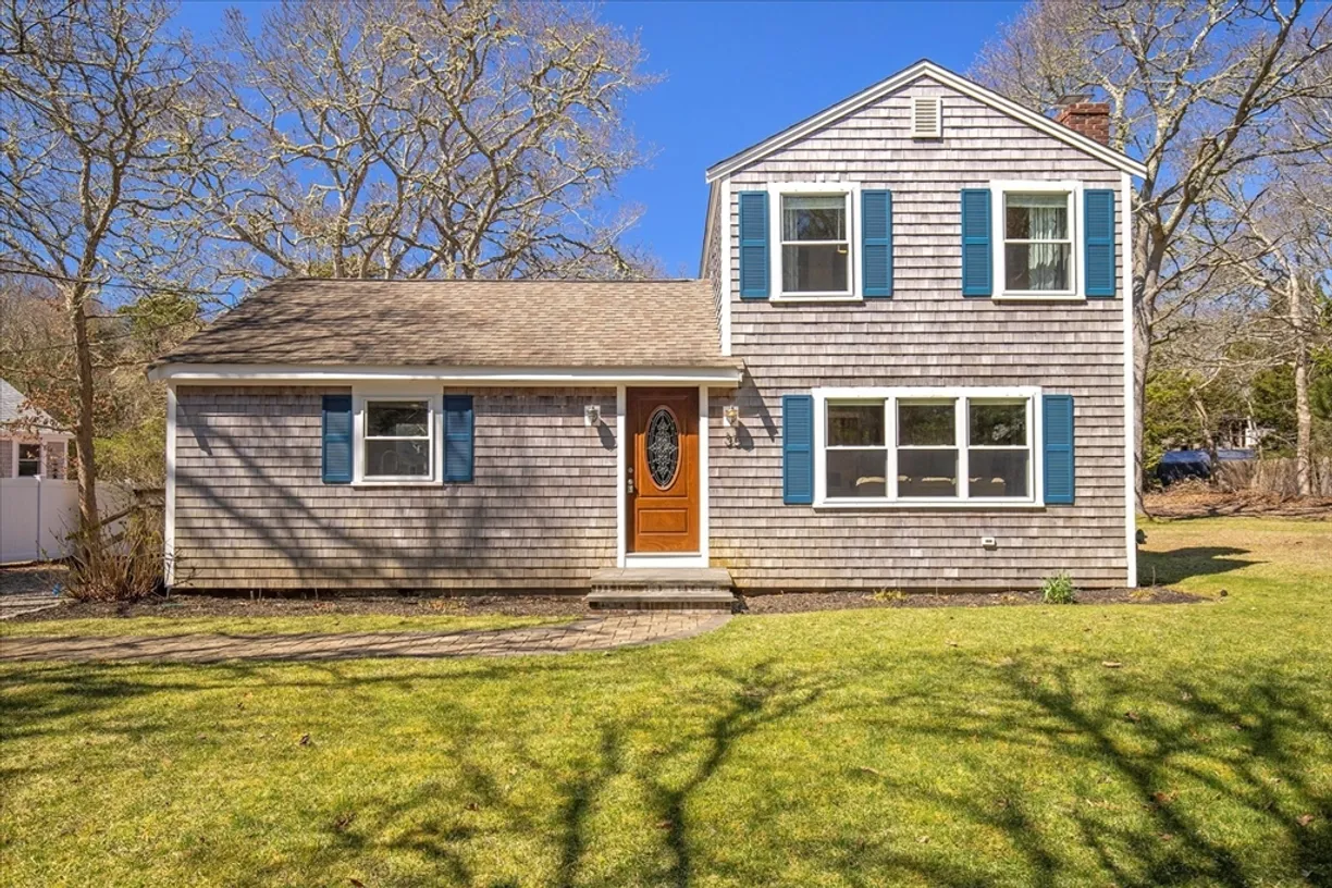 Boston, MA Real Estate | View 35 Oreo Lane | 3 Beds, 2 Baths