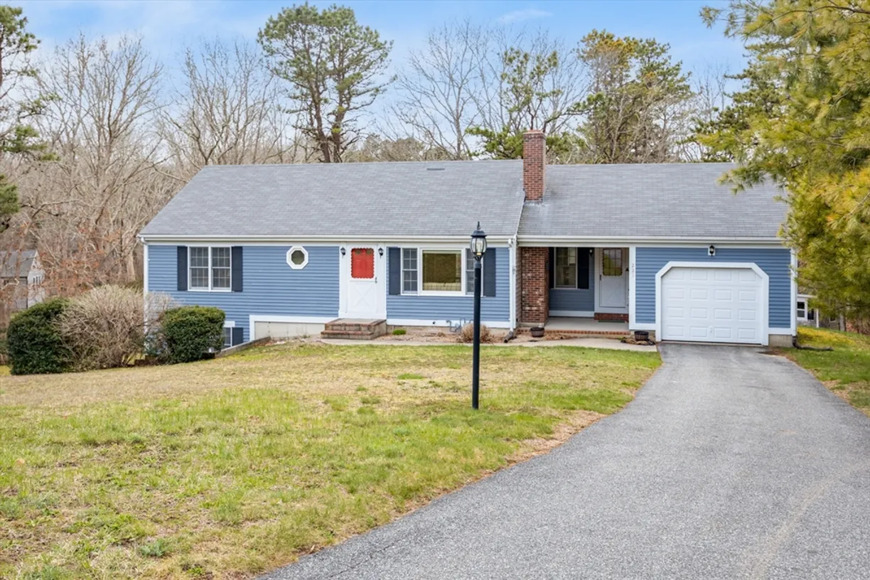 Boston, MA Real Estate | View 221 Camelback | 3 Beds, 2 Baths