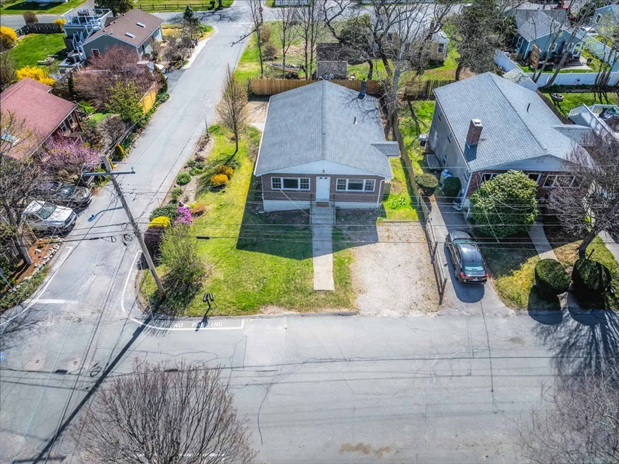 Boston, MA Real Estate | View 52 Beach Street | 5 Beds, 2 Baths