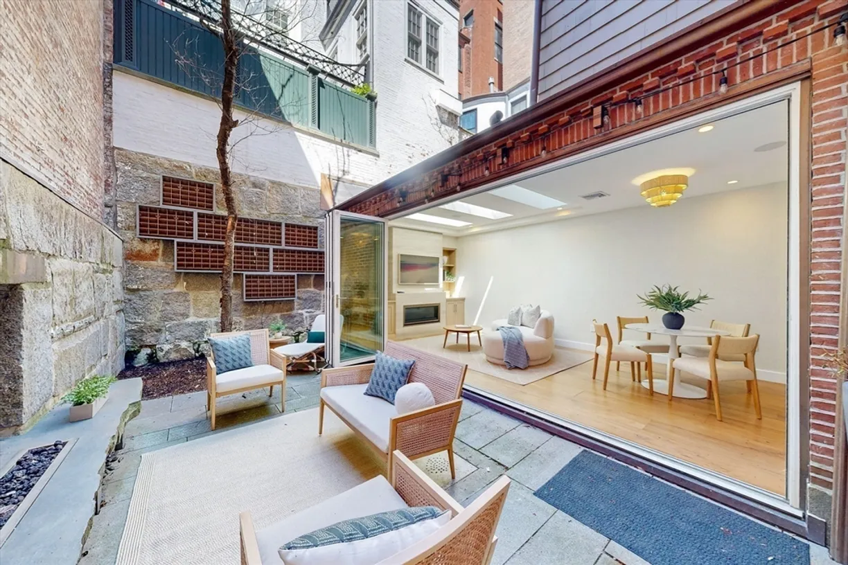 Boston, MA Real Estate | View 9 Chestnut St | Listing