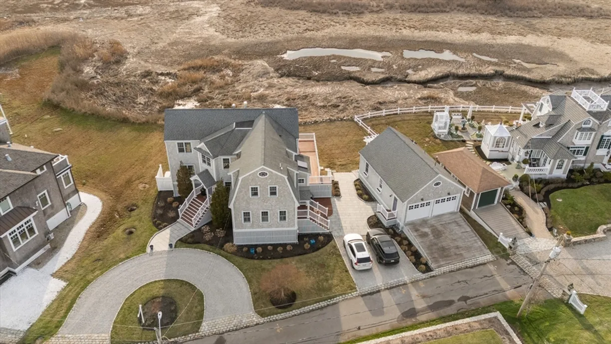 Boston, MA Real Estate | View 35 Bayberry Rd | 4 Beds, 3 Baths