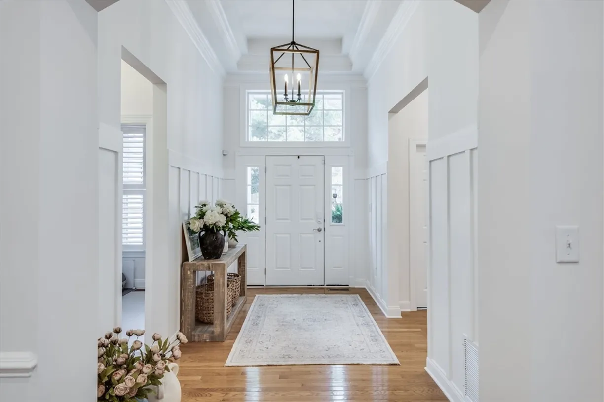 Boston, MA Real Estate | View 17 Saddleback | Listing