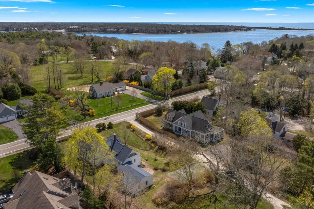 Boston, MA Real Estate | View 689 Main St | Listing