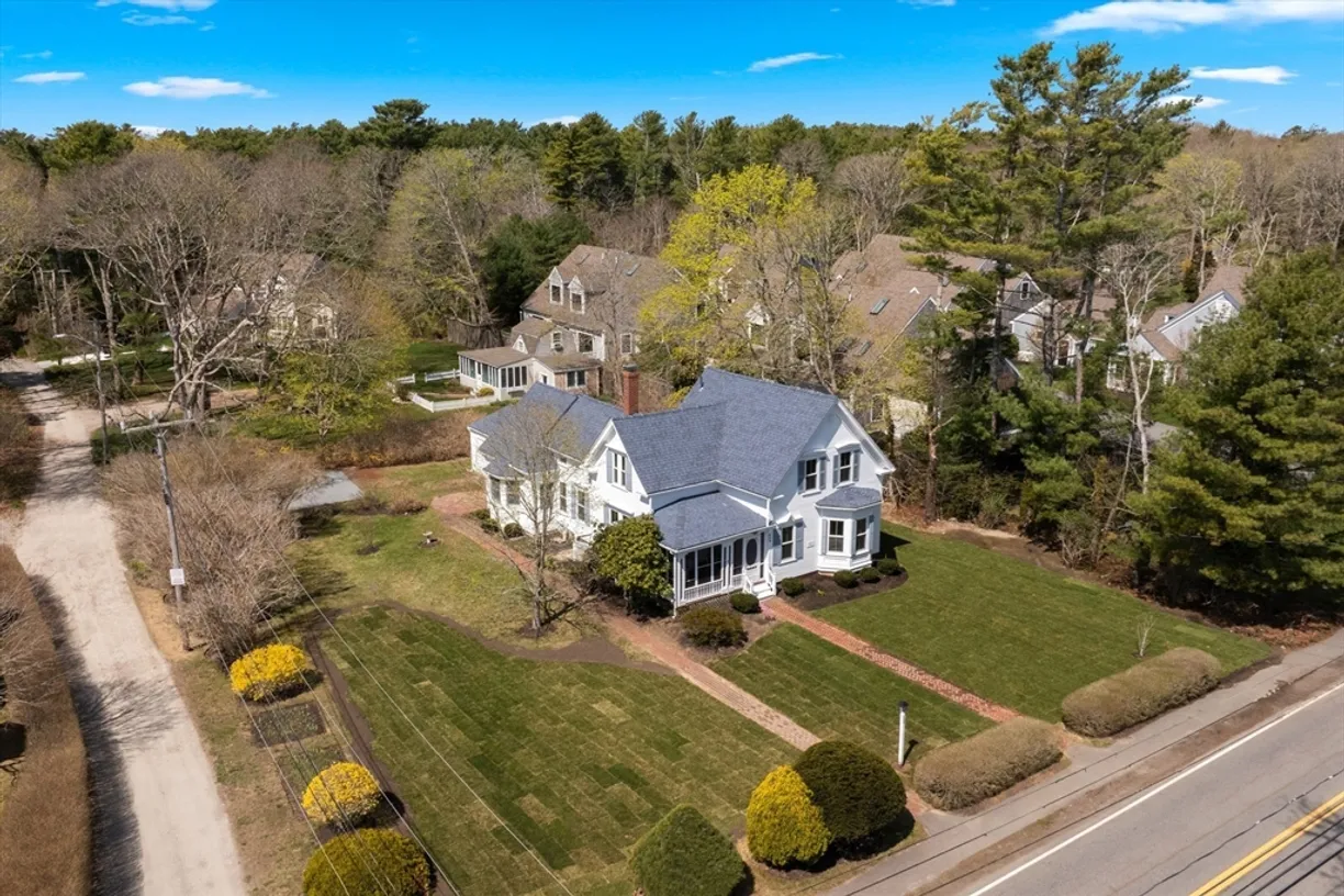 Boston, MA Real Estate | View 689 Main St | Listing