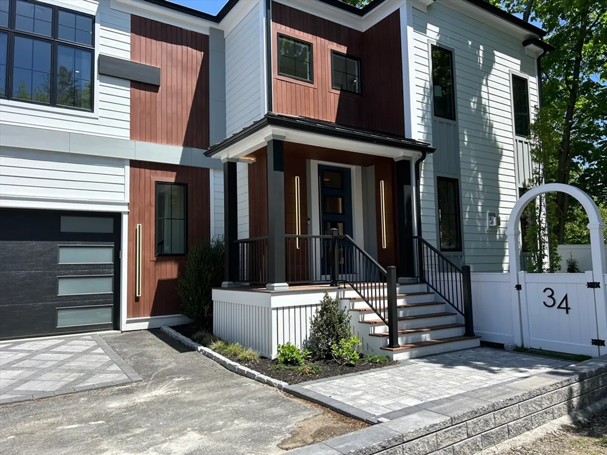 Boston, MA Real Estate | View 32 Lincoln St, 34 | Listing