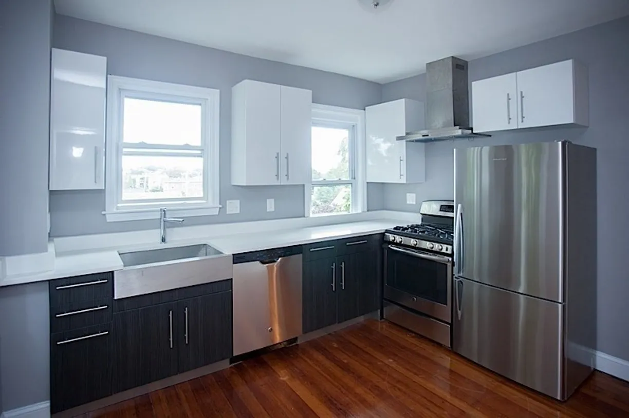 Boston, MA Real Estate | View 6 Hinckley St, 1 | 2 Beds, 1 Bath