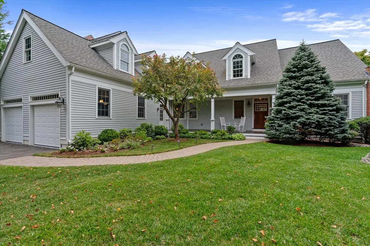 10 Davis Brook Drive Natick