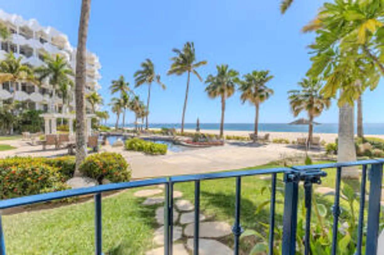 Los Cabos Real Estate | View 102 A | 2 Beds, 2 Baths