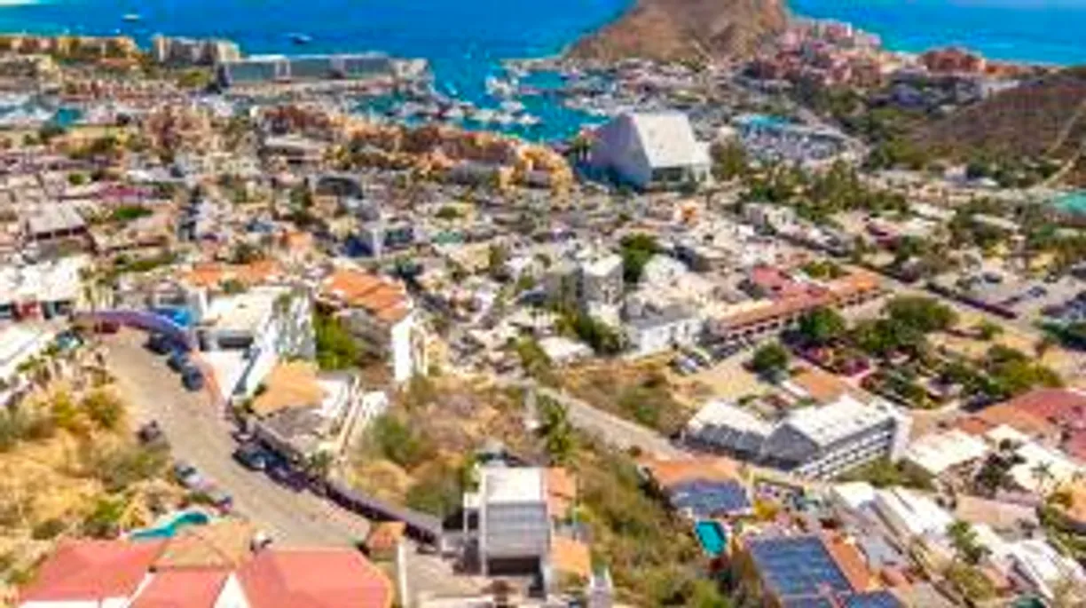 Los Cabos Real Estate | View Camino Grande | 5 Beds, 4 Baths