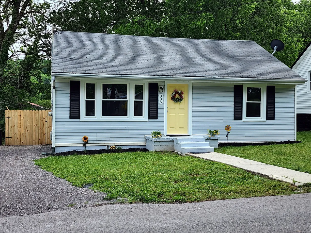 Nashville, TN Real Estate | View 335 Hayes St | 2 Beds, 1 Bath