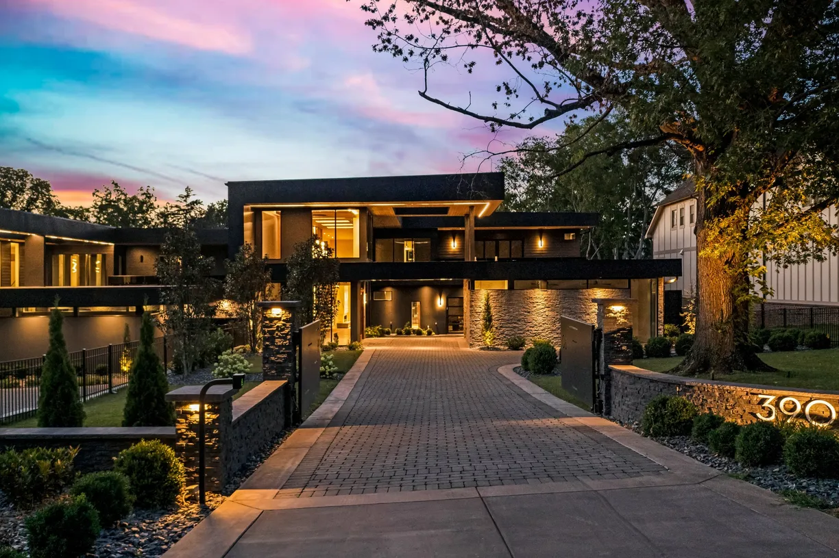 Nashville, TN Real Estate | View 3906 Harding Pl | 8 Beds, 7 Baths