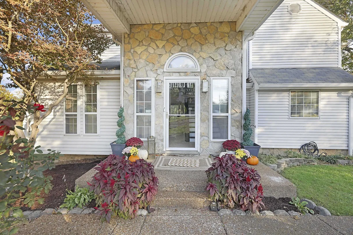 Nashville, TN Real Estate | View 1232 Reelfoot Cir | Listing