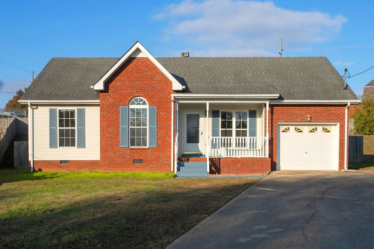 Nashville, TN Real Estate | View 909 Avery Green Ct | Listing