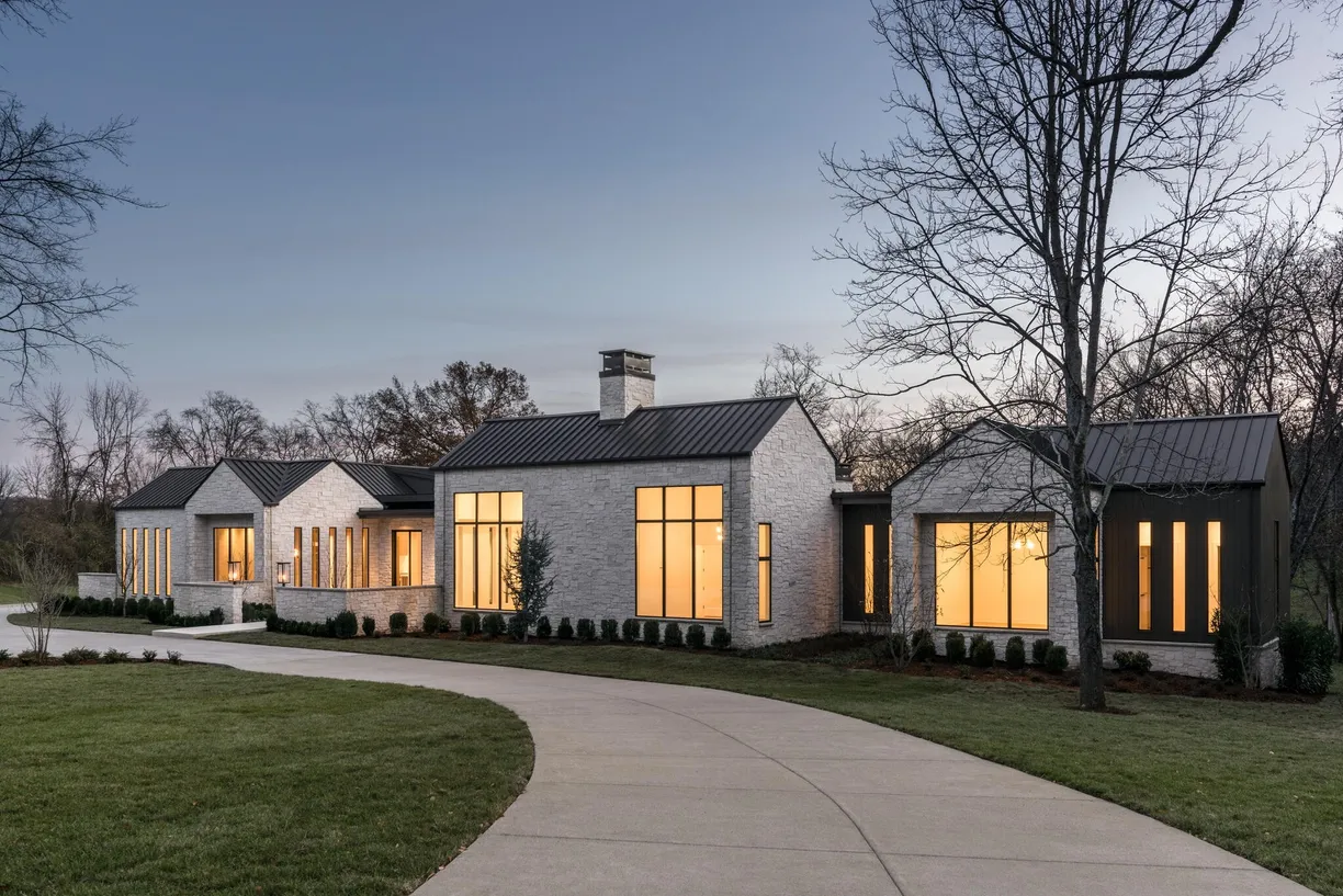 Nashville, TN Real Estate | View 6315 East Valley Road | 5 Beds, 5 Baths