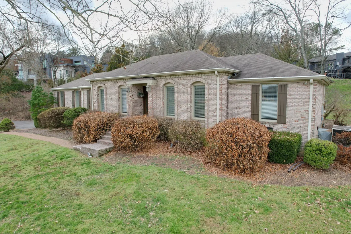 Nashville, TN Real Estate | View 619 Granny White Pike | Listing