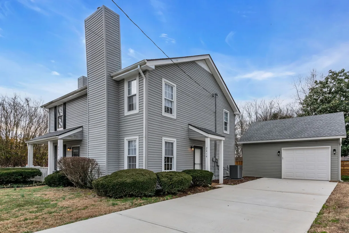 Nashville, TN Real Estate | View 2414 Fairbrook Dr | 2 Beds, 1 Bath