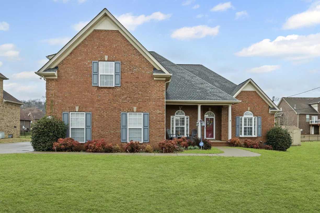 Nashville, TN Real Estate | View 504 McGrath Dr | 3 Beds, 2 Baths