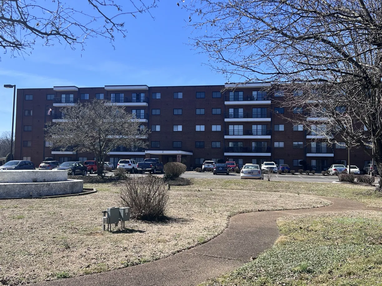 Nashville, TN Real Estate | View 200 Sanders Ferry Rd, 2303 | Listing